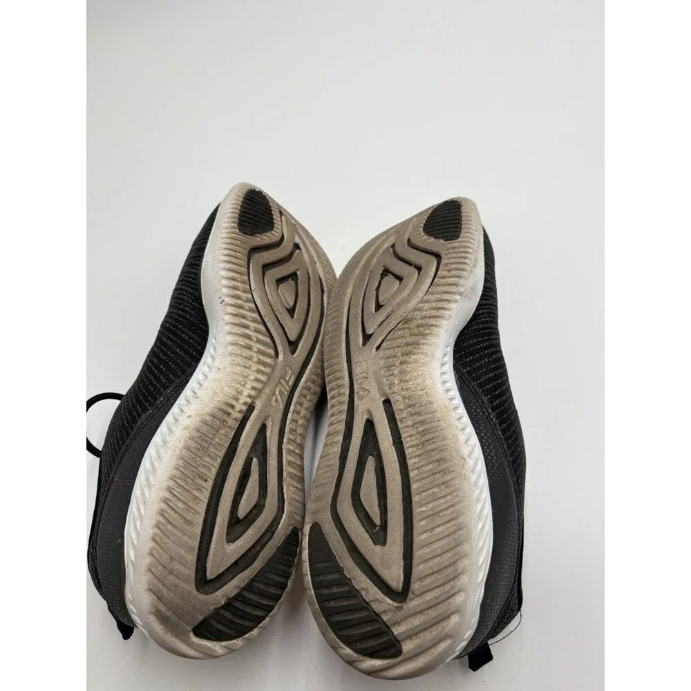 Fila Men’s Black/White Memory Foam Zoom Size 12 Sneakers